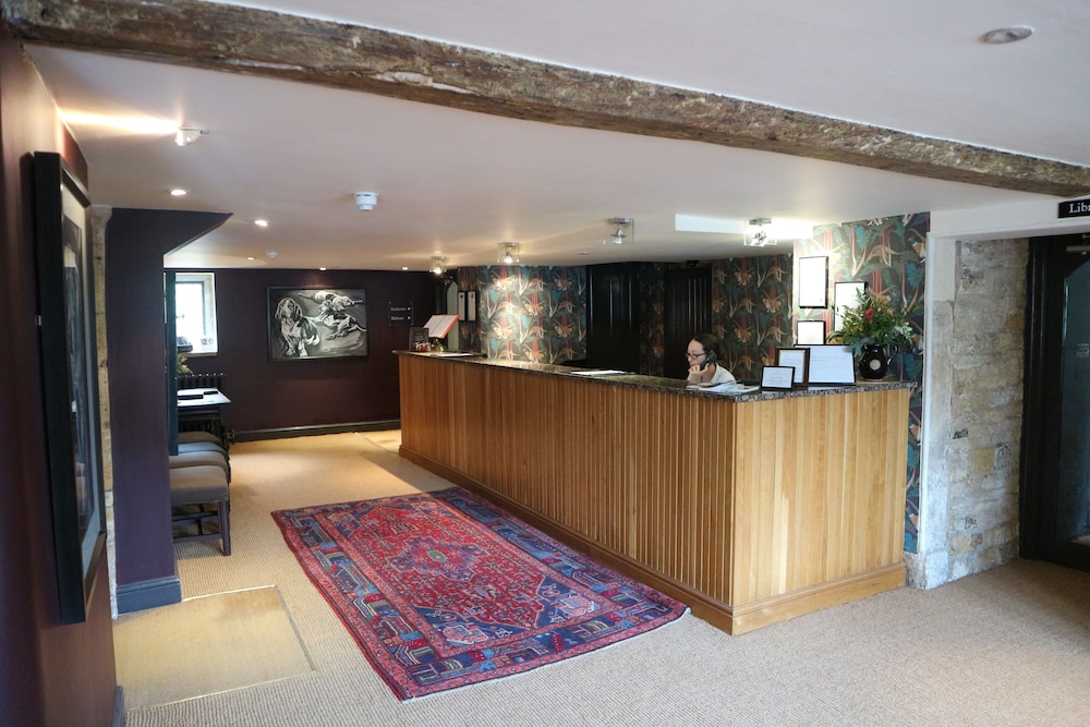 The Manor House 2/66