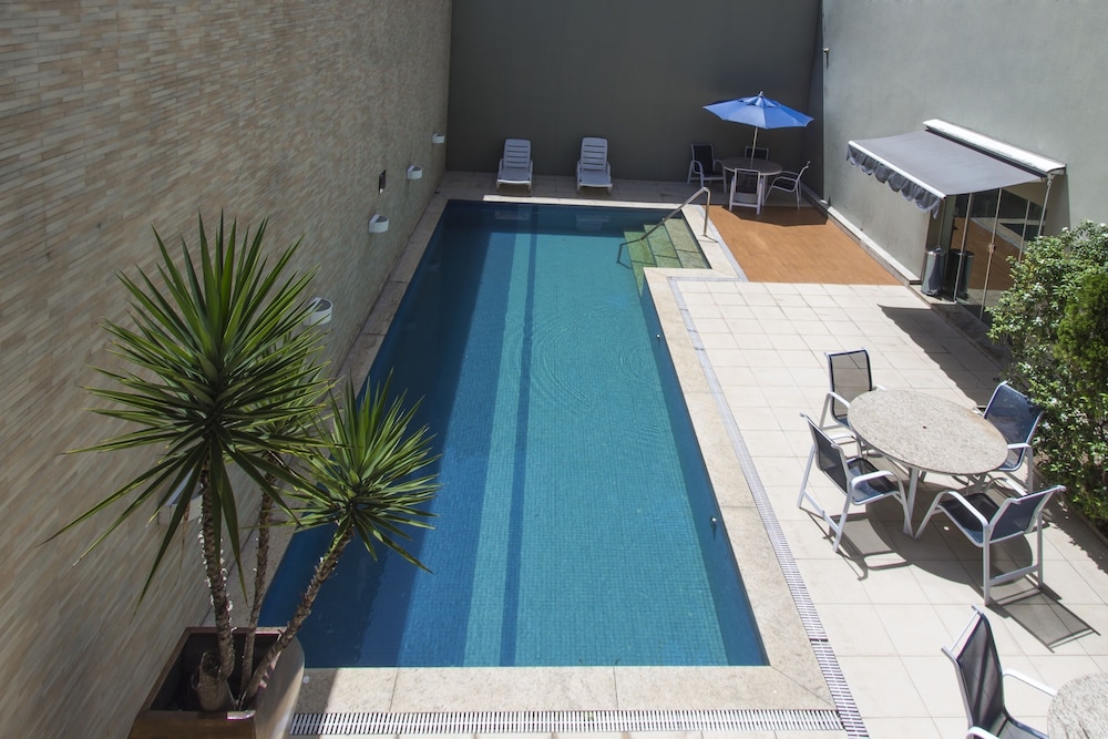 Ibis Styles Belem Nazare 33/63