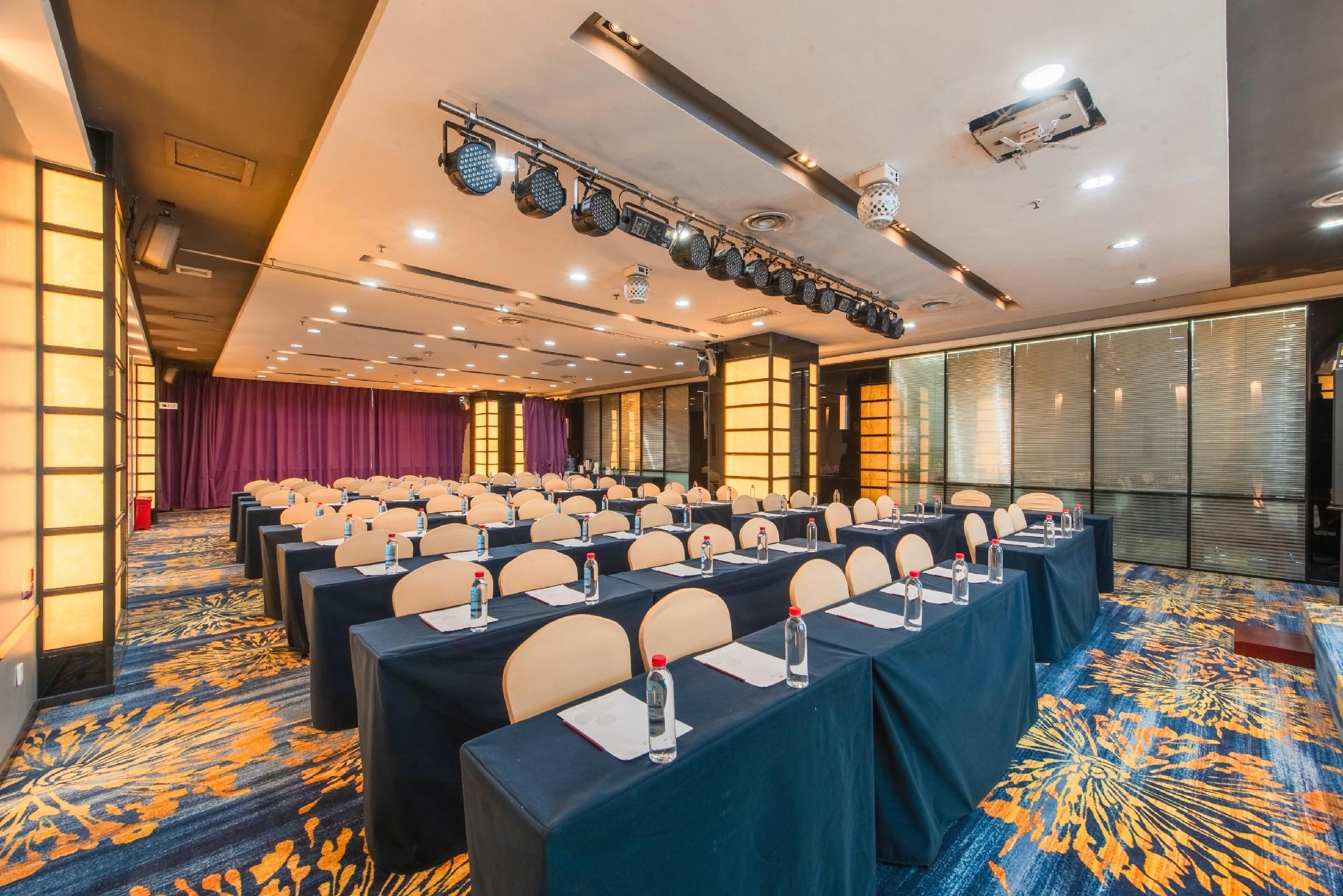 Chang An Hotel 47/51