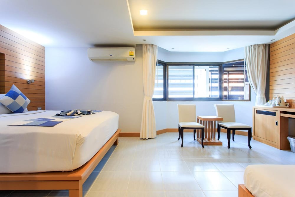 CHAWENG BUDGET HOTEL 12/66