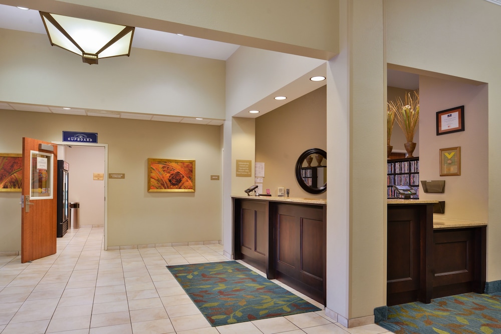 Candlewood Suites Terre Haute 5/49
