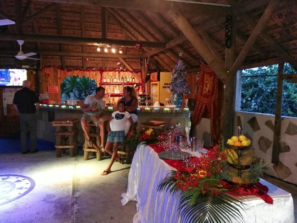 Eden Villa 13/41