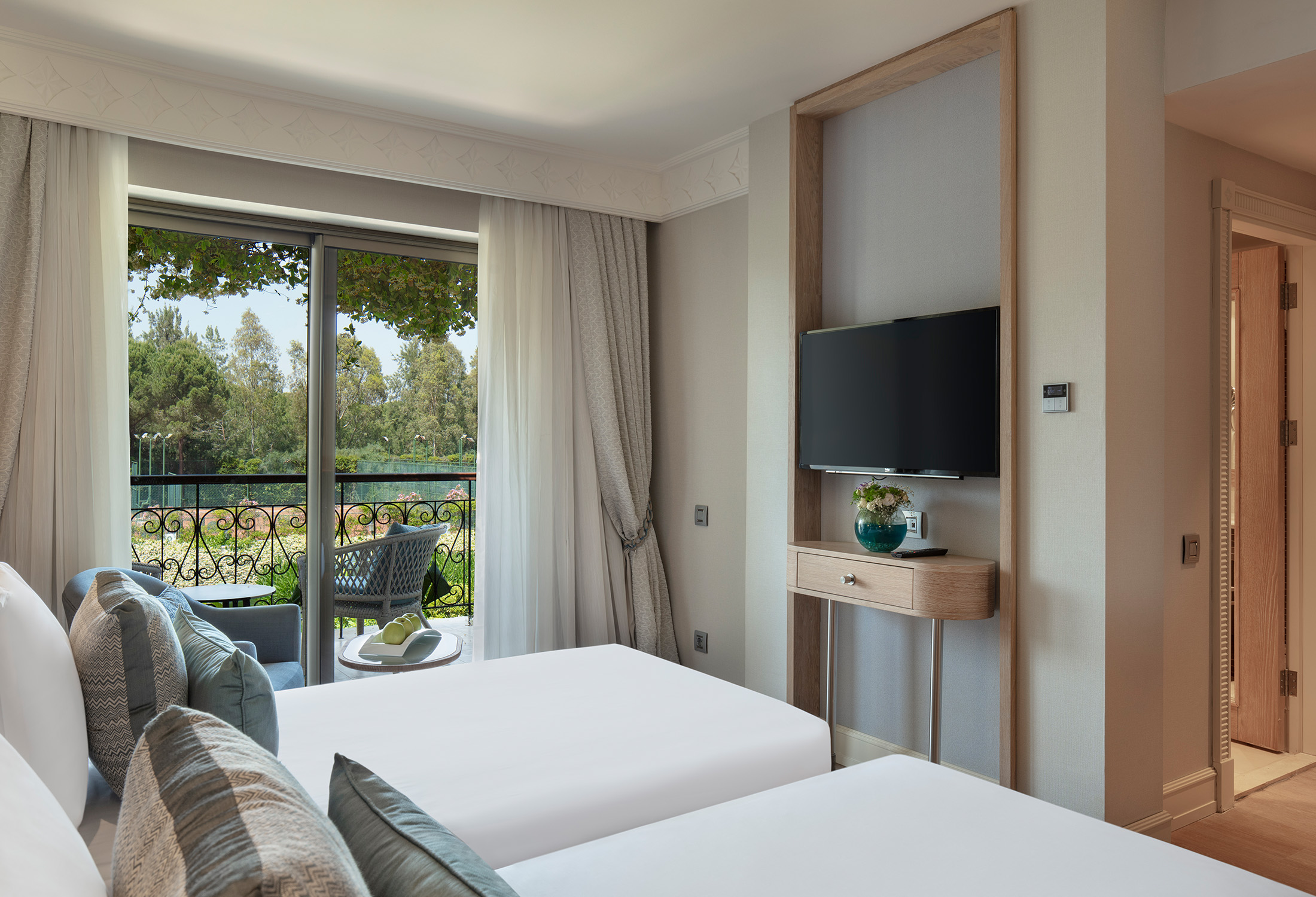 Family Suite, Lake, House, Double Bed