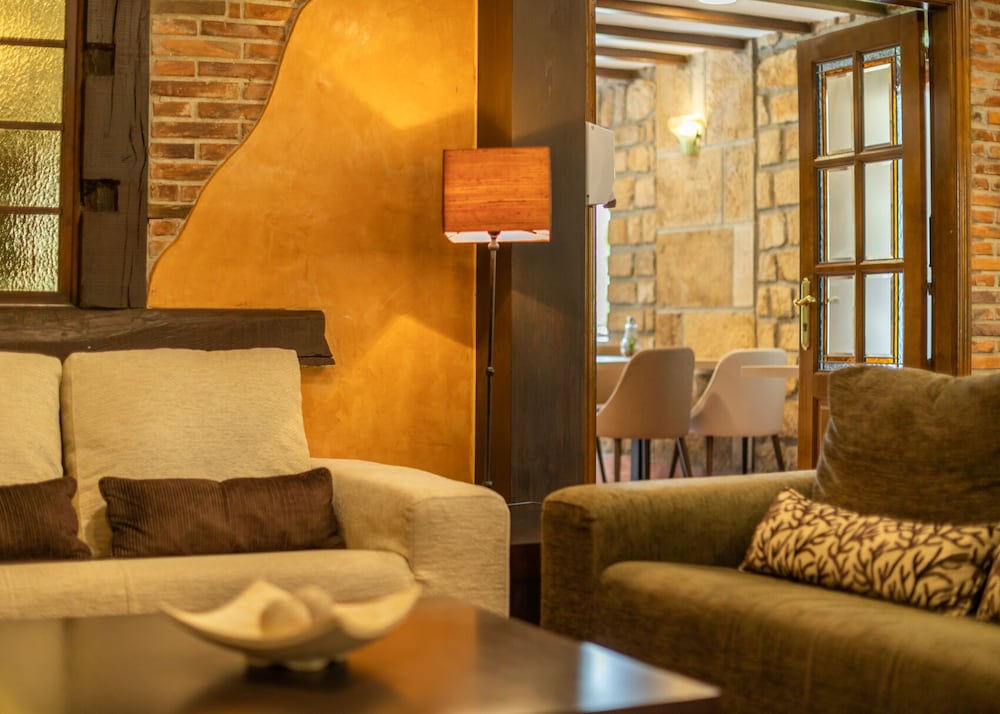 HOTEL LA CASA DE JUANSABELI 28/50