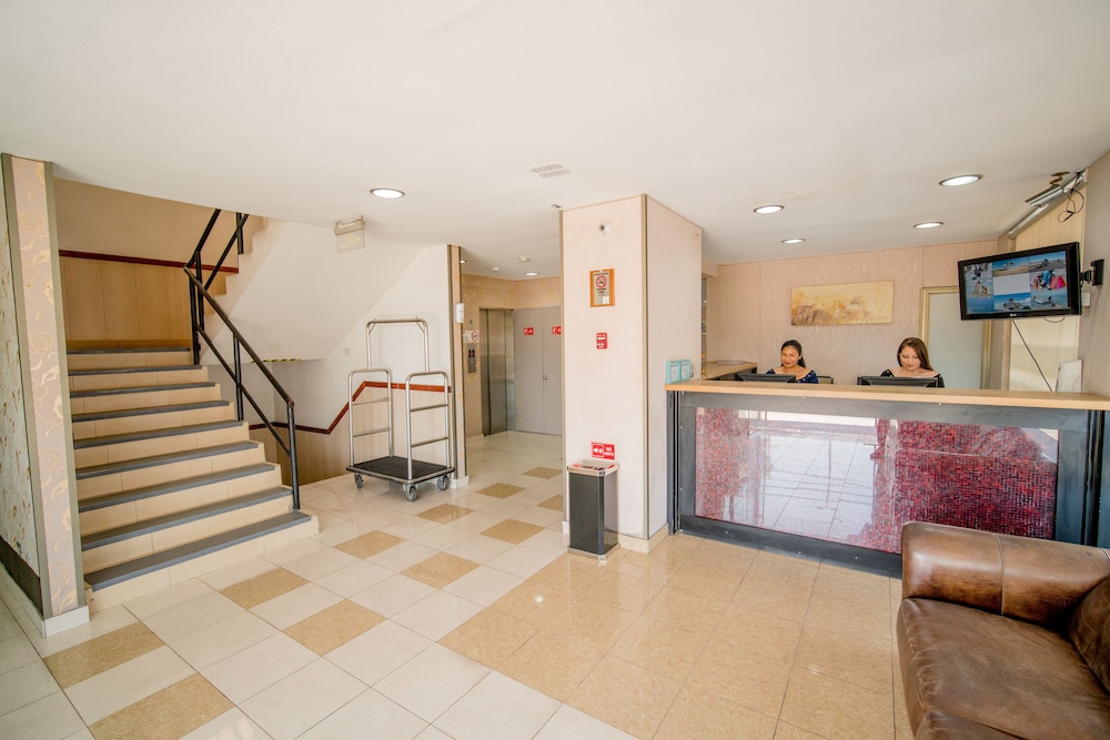 HOTEL IQUIQUE EXPRESS(FORMERLY Hotel Spark Express Iquique) 4/37
