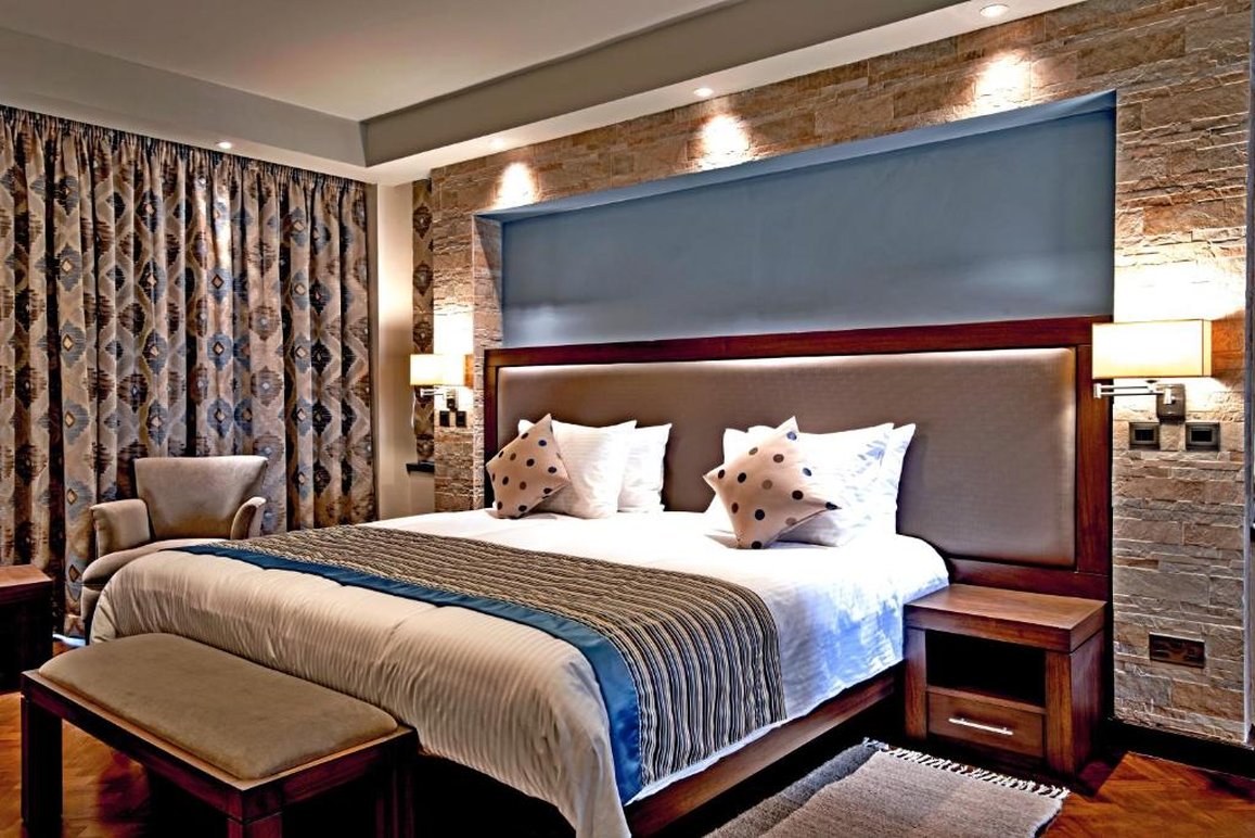Magna Hotel And Suites photo5