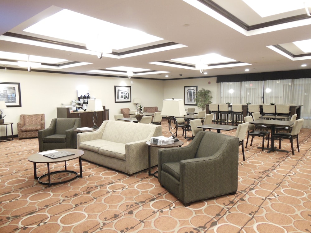 Holiday Inn Express Suites Washington Meadow Lands 47/70