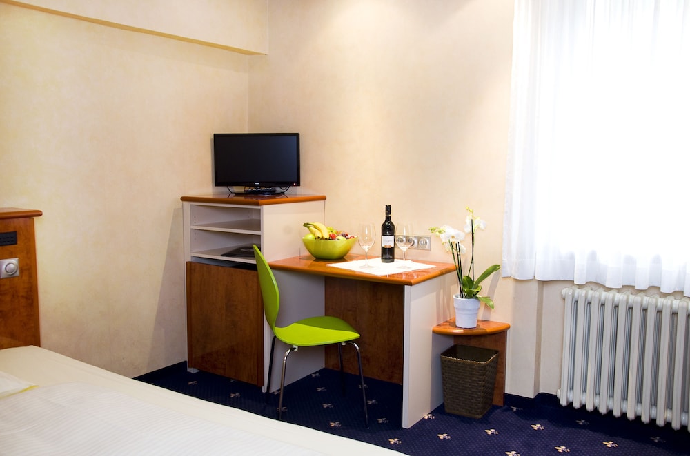 Hotel Sonnenhof 32/50