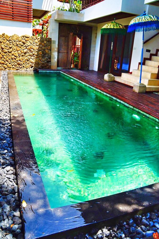 Aqua Octaviana Bali Villa 33/35