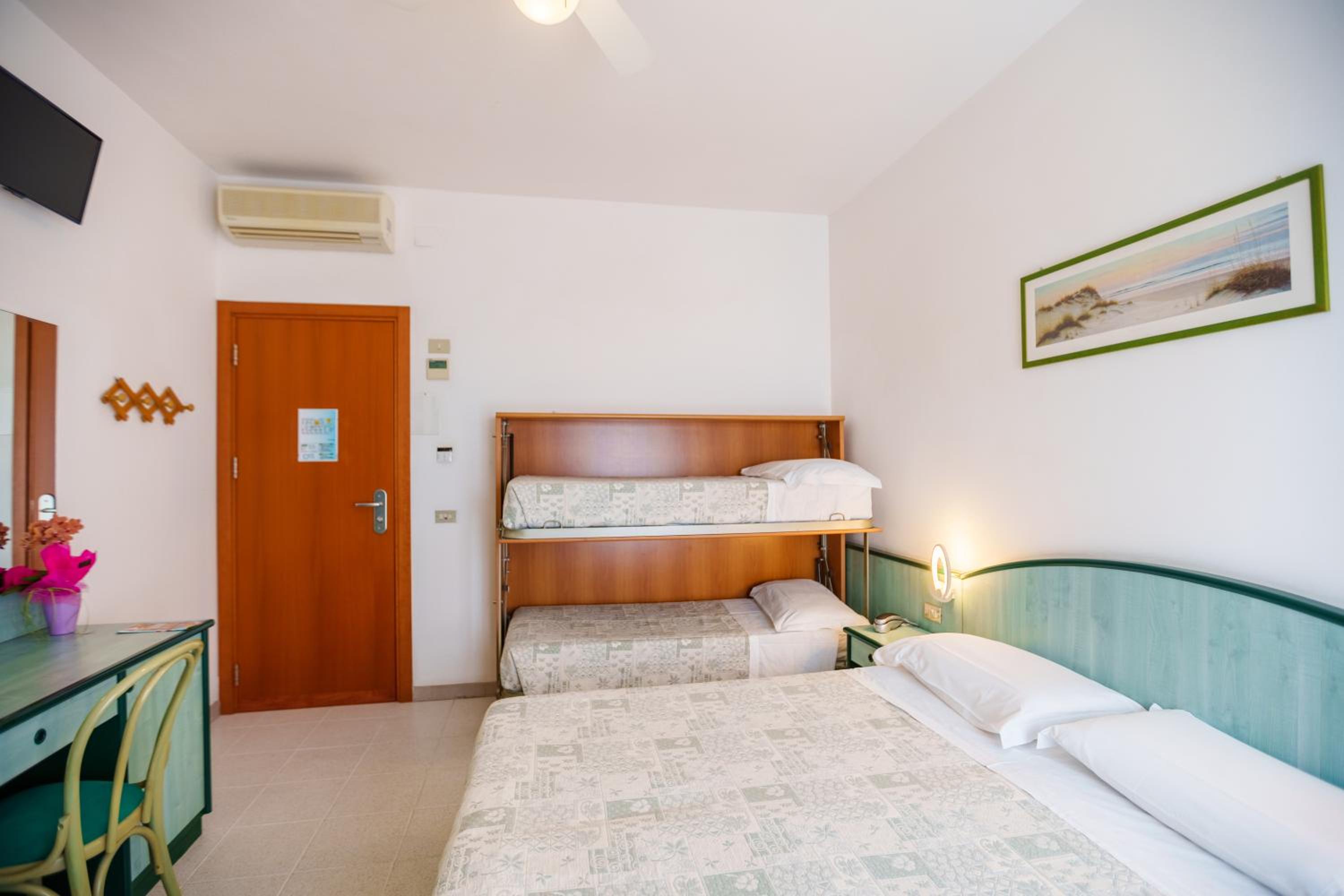 Hotel Astor 10/50