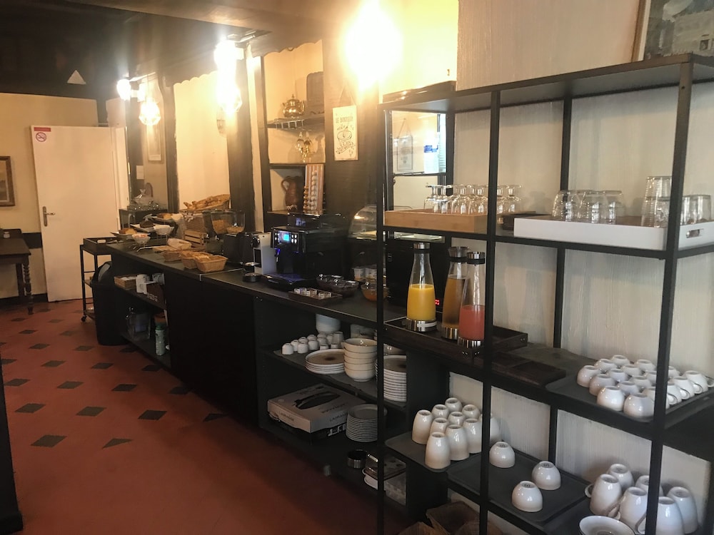 Morand Hotel 27/50