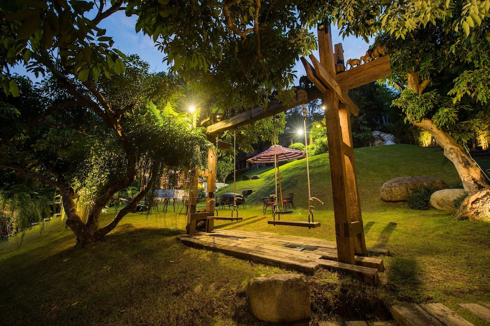 Chantra Khiri Chalet Chiang Mai 30/50