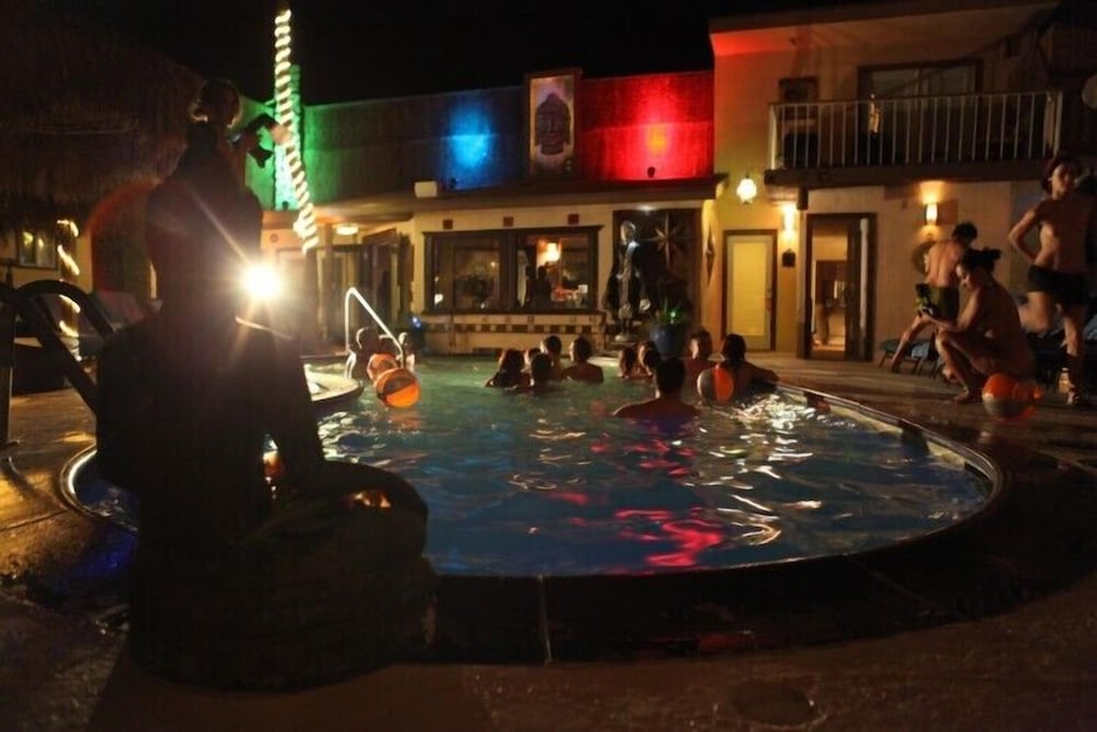 Sea Mountain Nude Resort and Spa Hotel 15/22