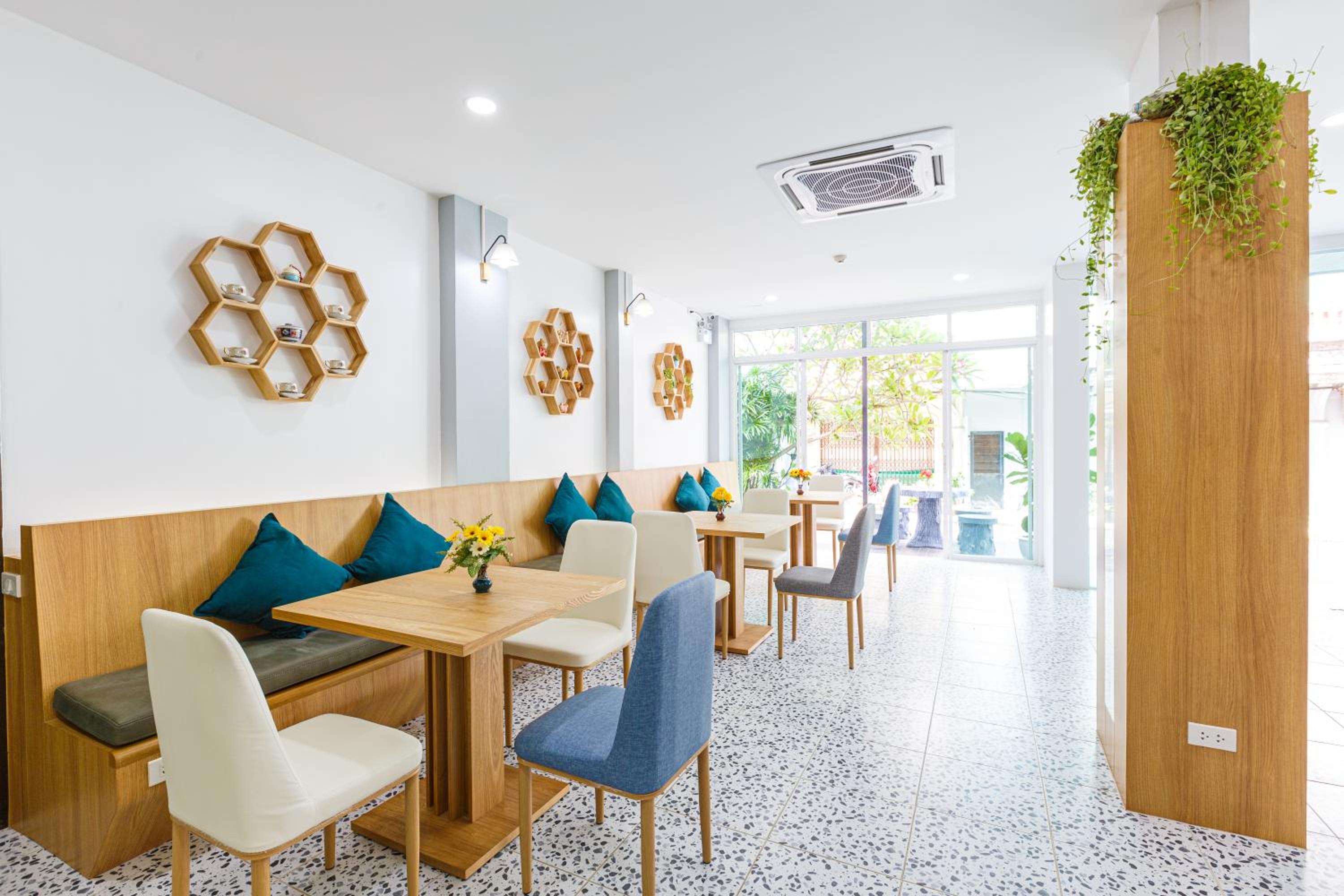 SOUTH SIAM GUESTHOUSE 26/32