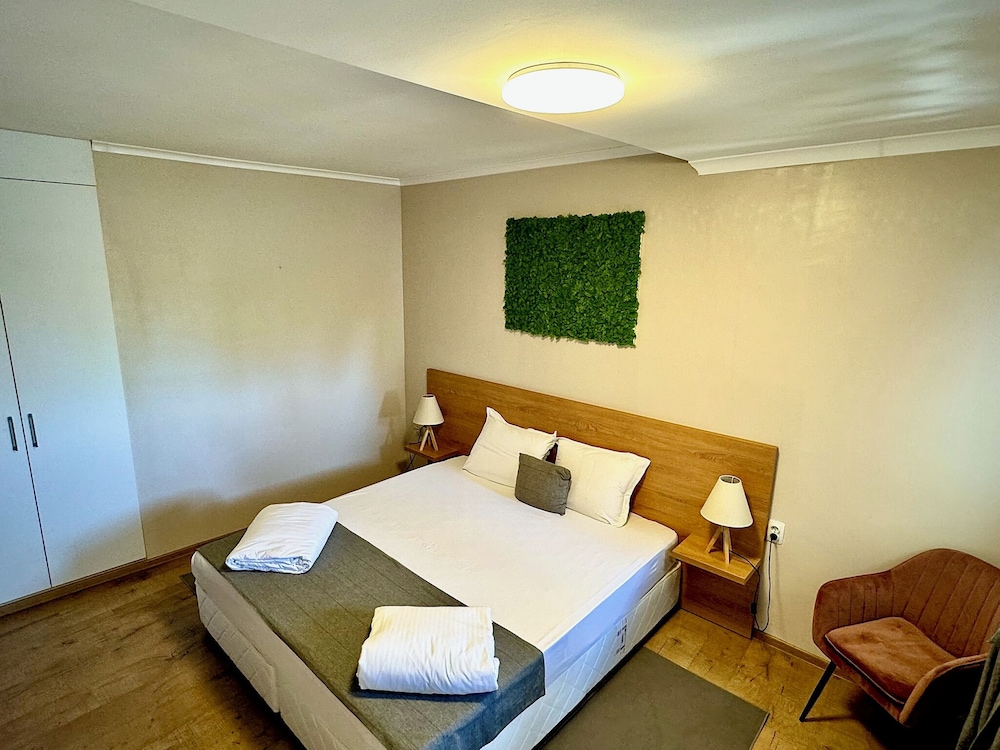 Hotel Amfora 32/69