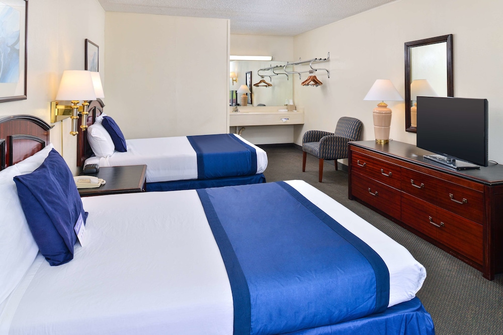 Castle Inn & Suites Anadarko 5/18