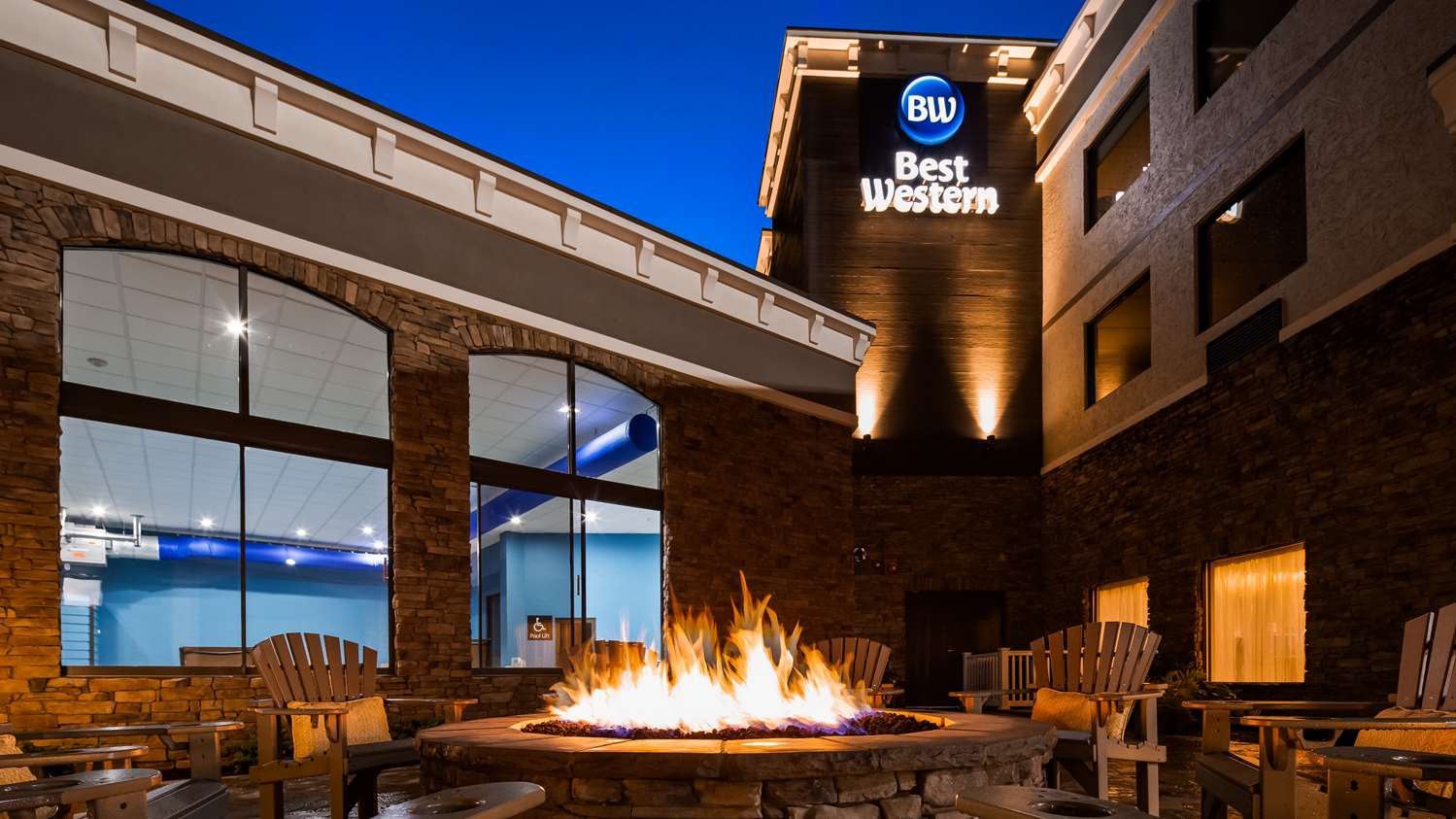 Best Western Sevierville/Kodak Inn 24/35