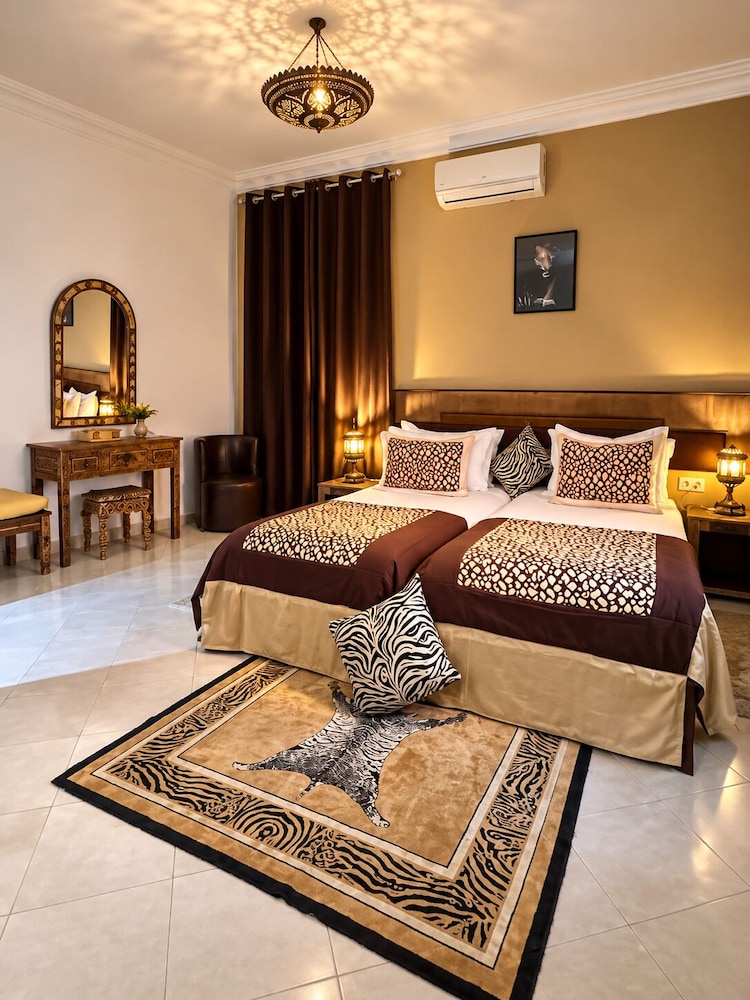 غرفة كومفورت بسرير كوين، Hotel Tafoukt 8/9