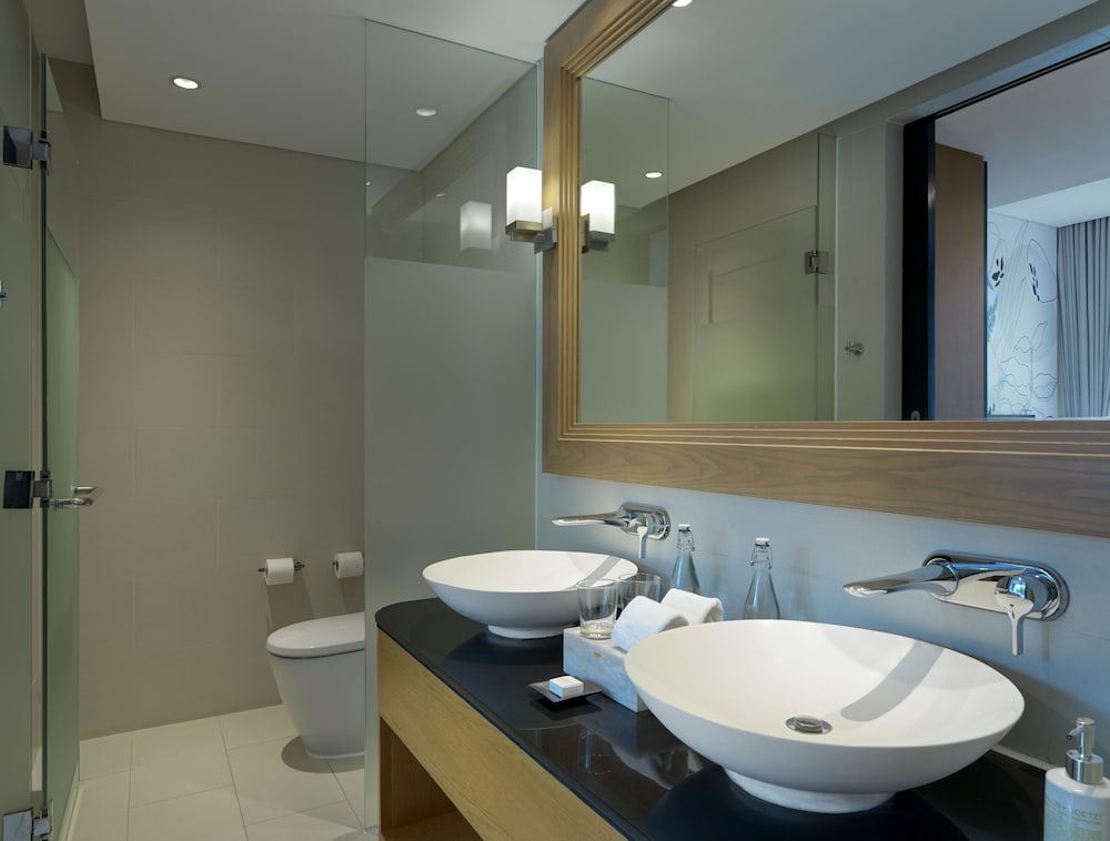 Avani+ Mai Khao Phuket Suites and Villas 48/50
