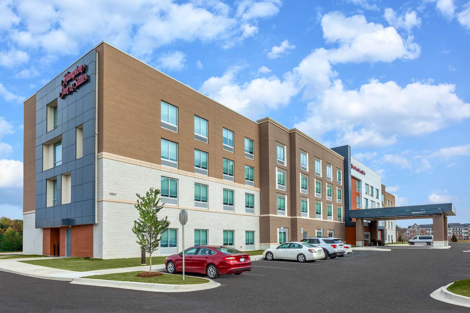 Hampton Inn Bloomfield Hills Detroit, MI 14/17