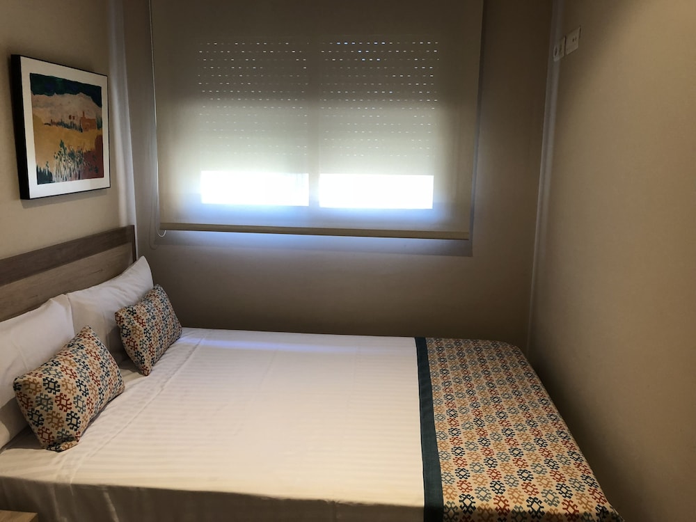 Apartamentos Plaza Picasso 51/71