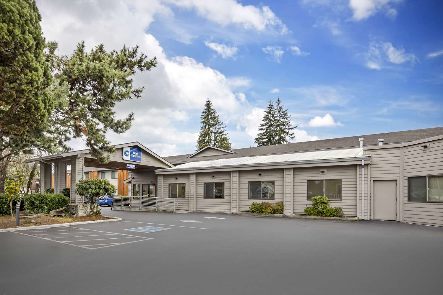 Best Western Aladdin Inn 4/38