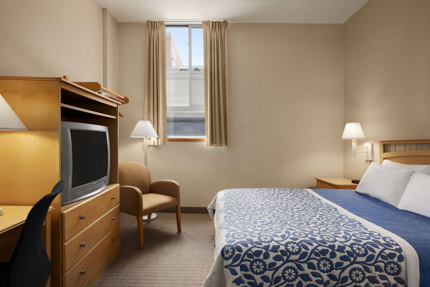 Days Inn by Wyndham Philadelphia Convention Center 29/38