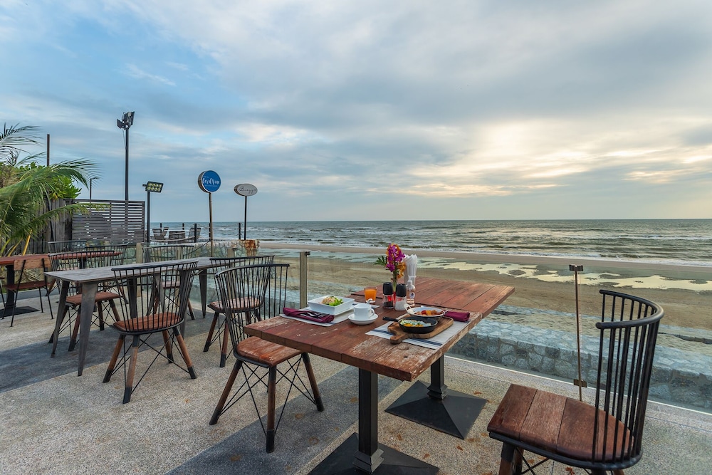 Coral Tree Villa Huahin 54/72