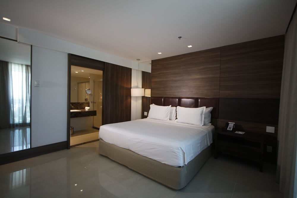 Americas Barra Hotel 11/61