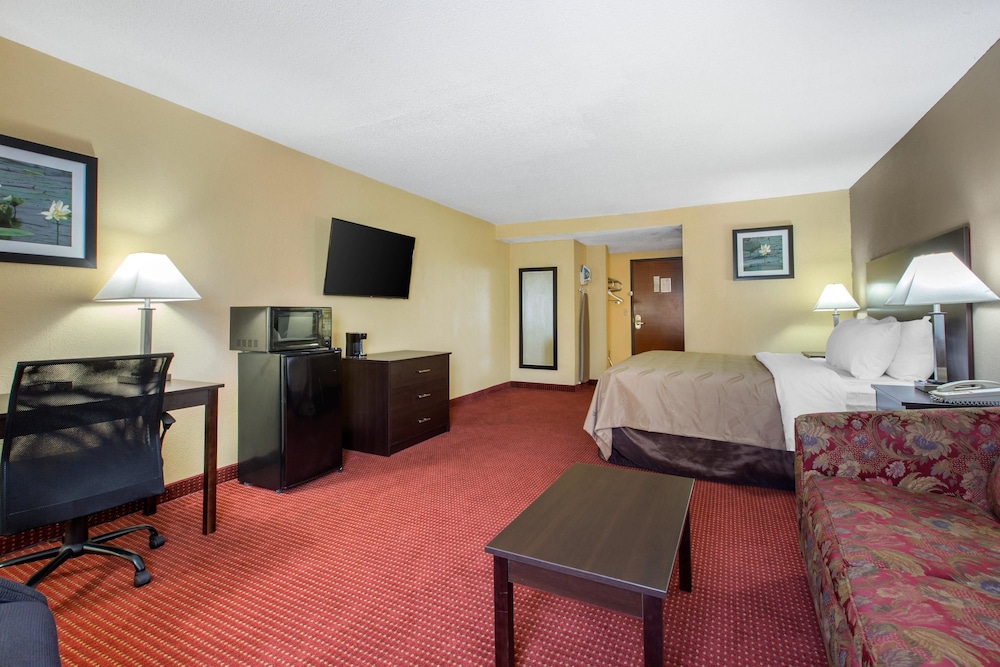 Quality Inn Williamston NC 19/27