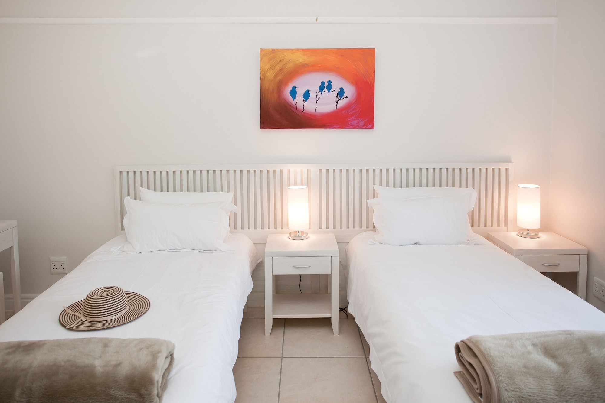 Superior, Twin Beds