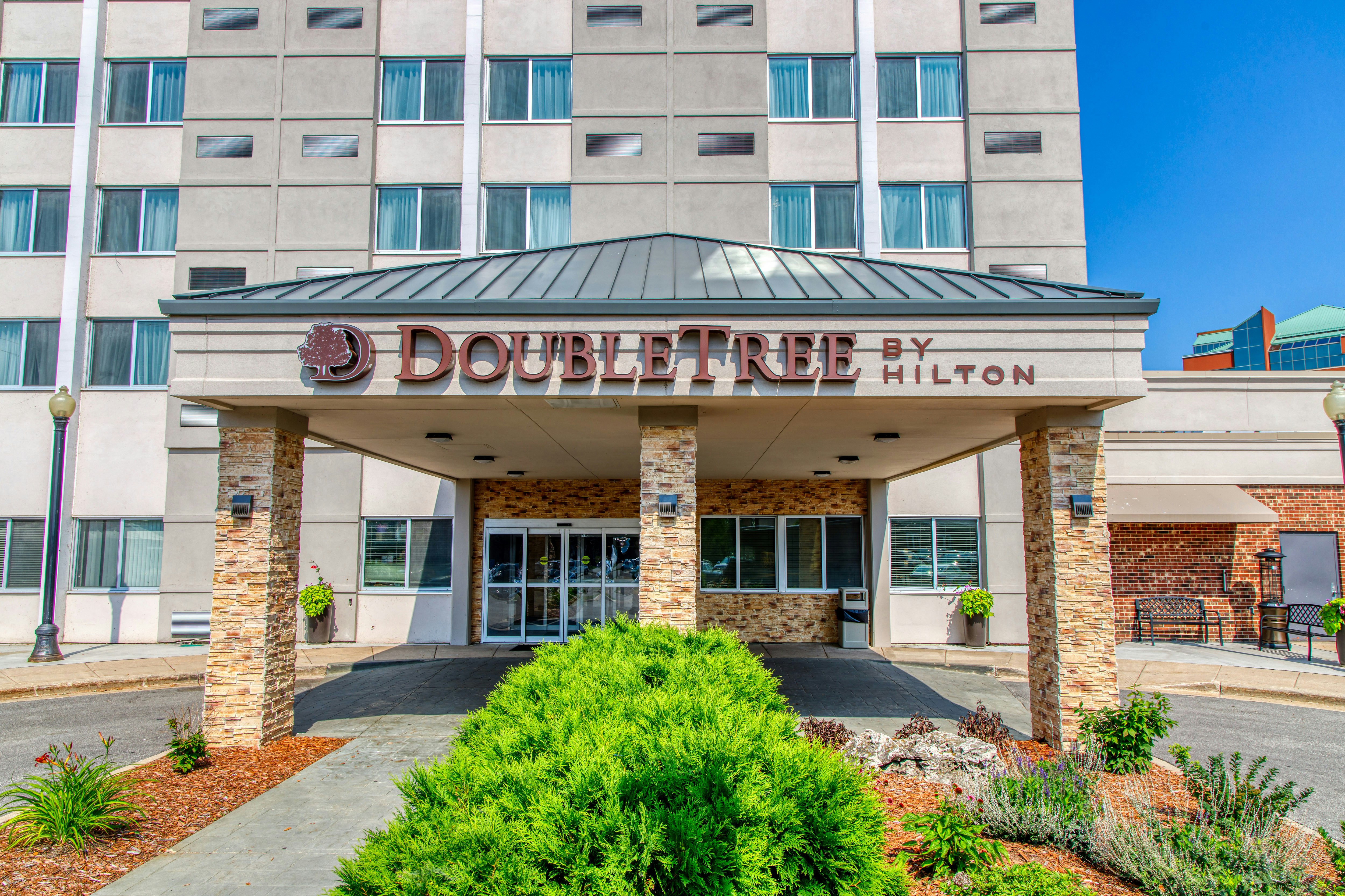 Doubletree By Hilton Neenah 1/47
