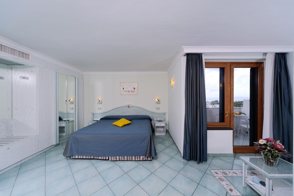 Hotel Bellevue Benessere and Relax 15/45
