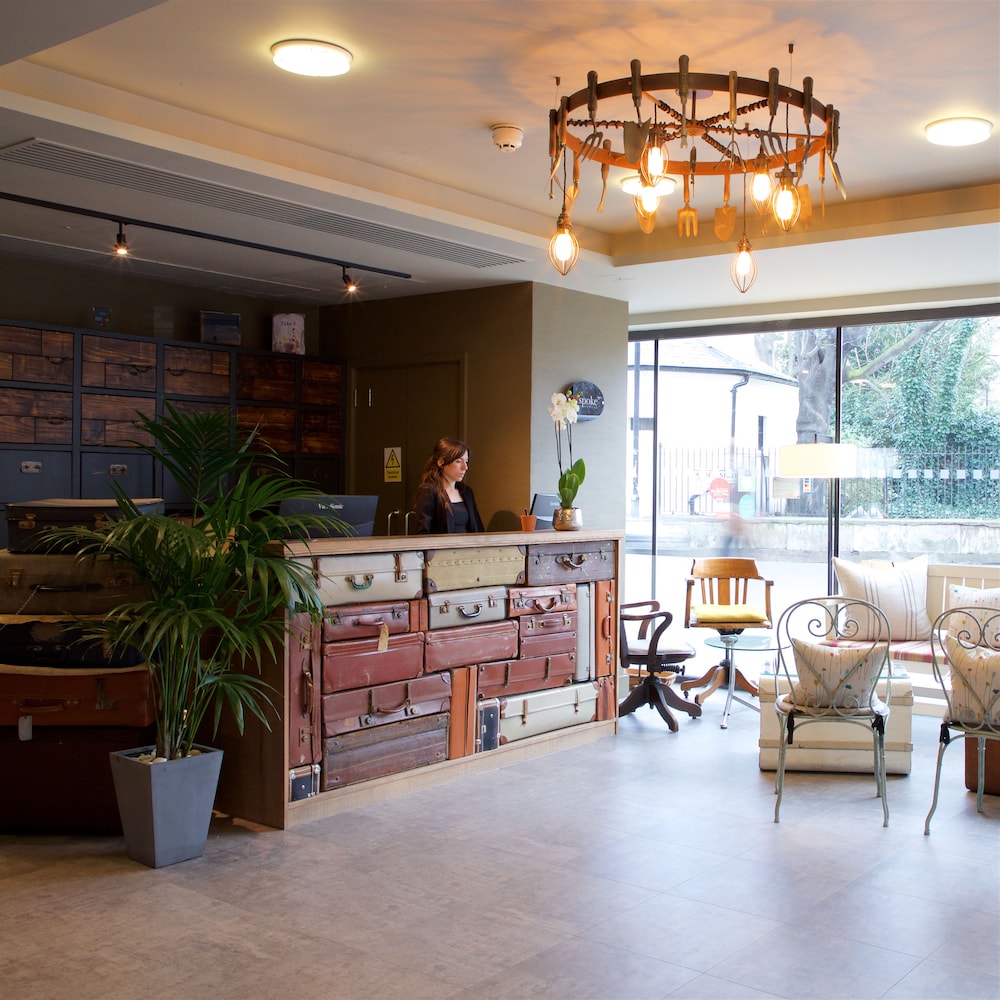Lobby at Bermondsey Square Hotel, LONDON