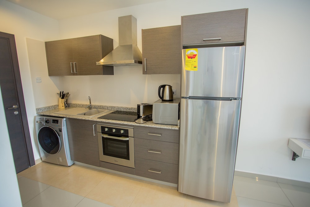 Accra Luxury Apartments 11/50