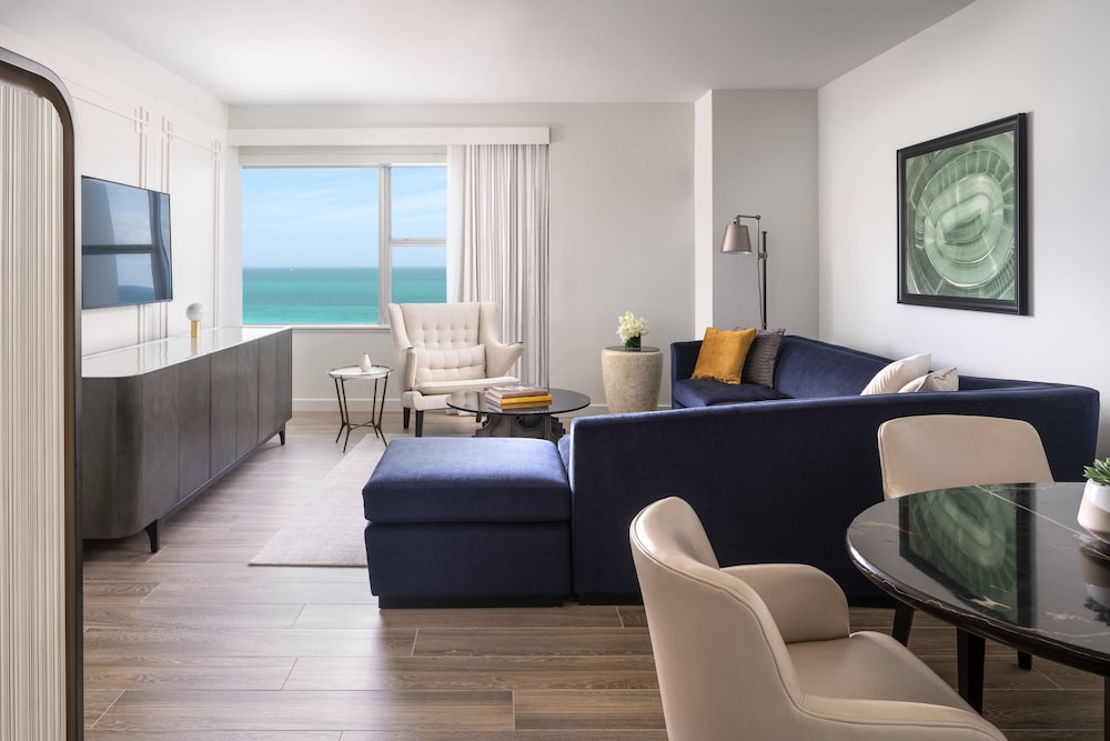 The Ritz Carlton South Beach 27/43