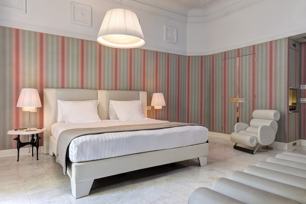 Grand Hotel Palace Rome 27/90