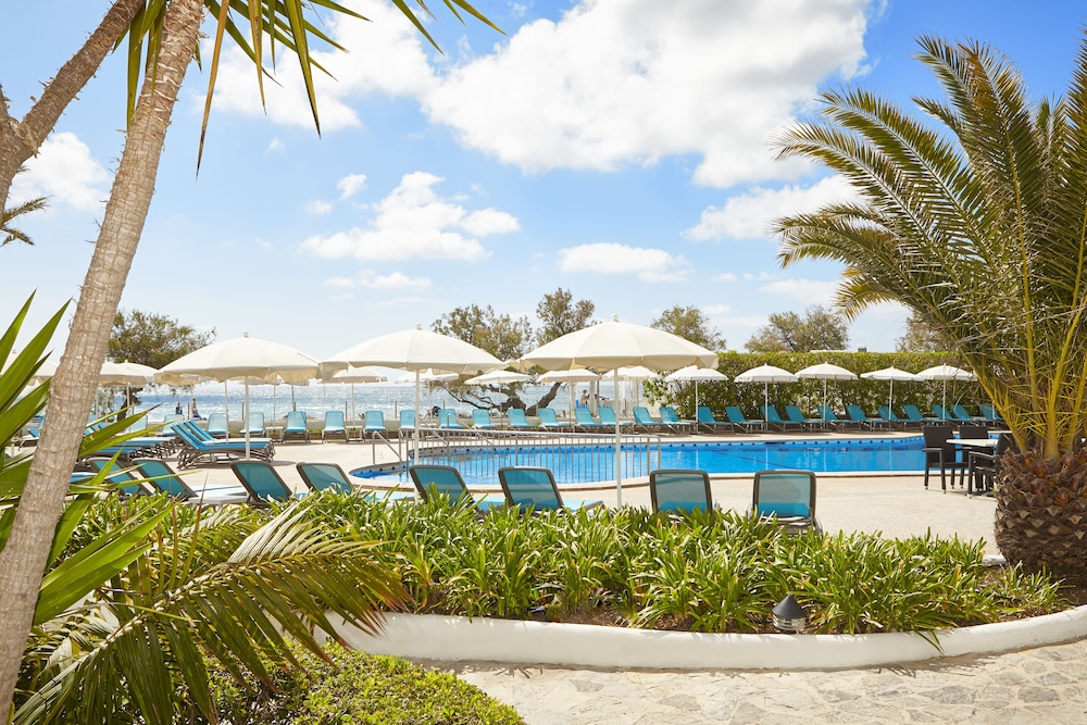 Universal Hotel Castell Royal 2/56