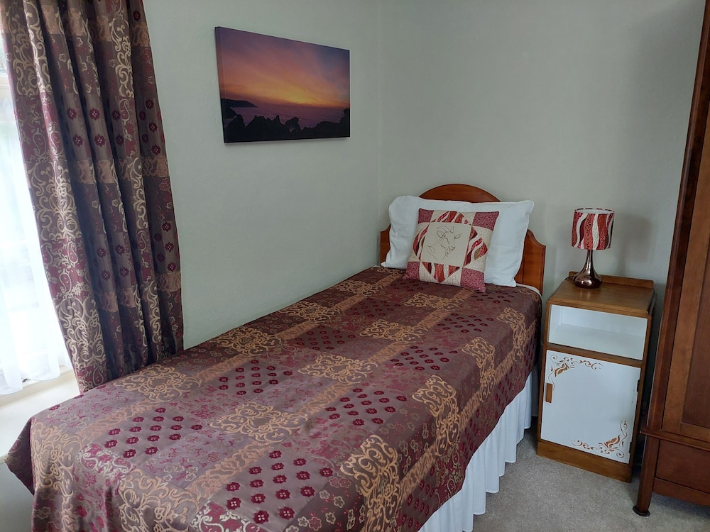 The Denes Guest House 11/50