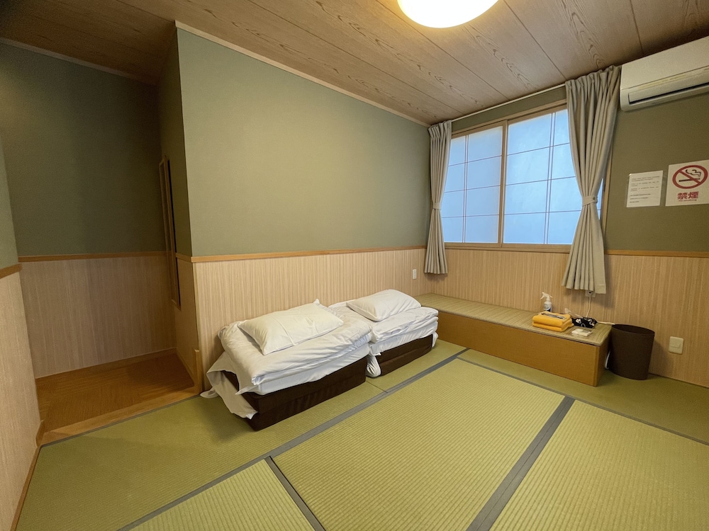 Guesthouse Orange Cabin 18/57