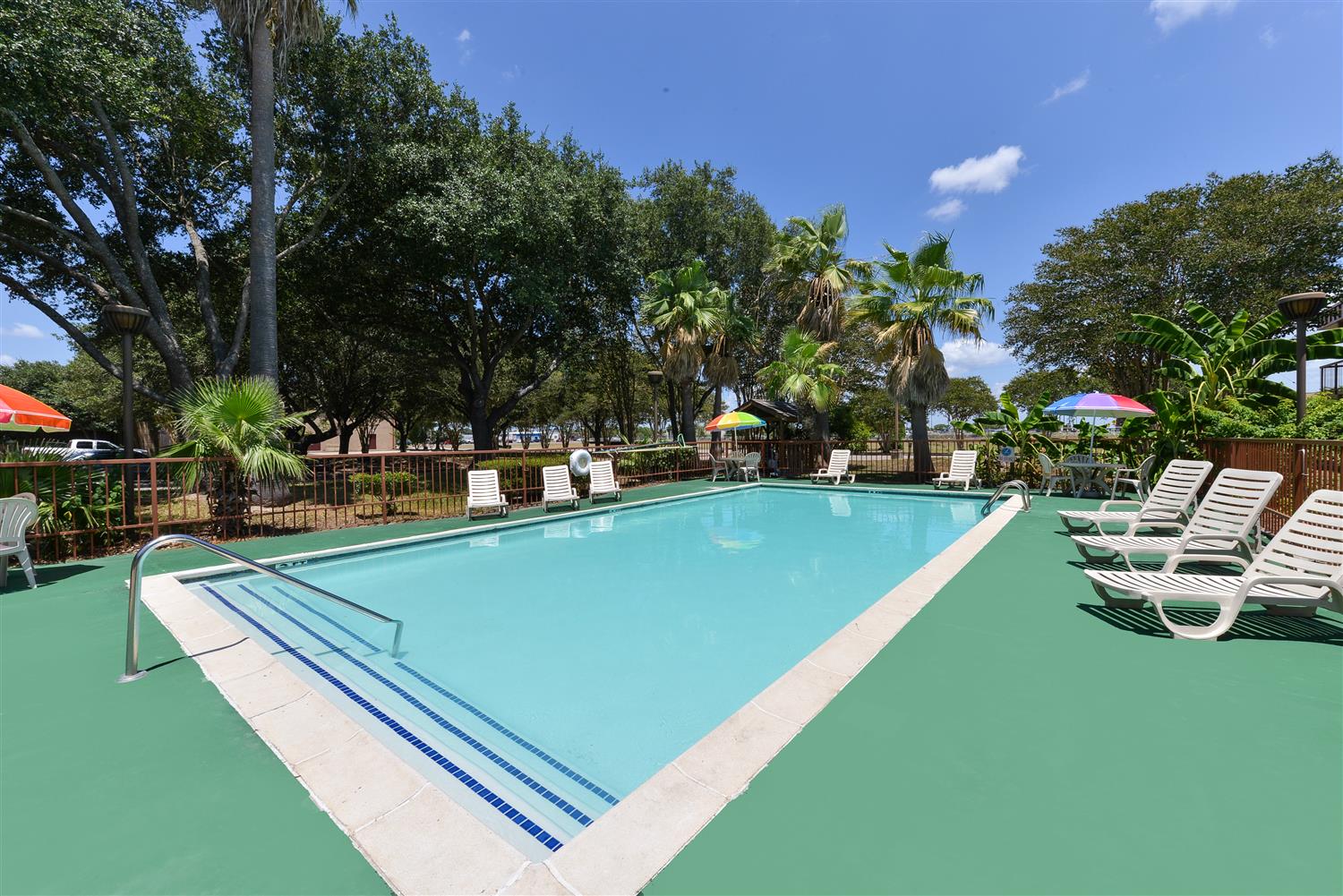 Americas Best Value Inn & Suites Victoria 15/34