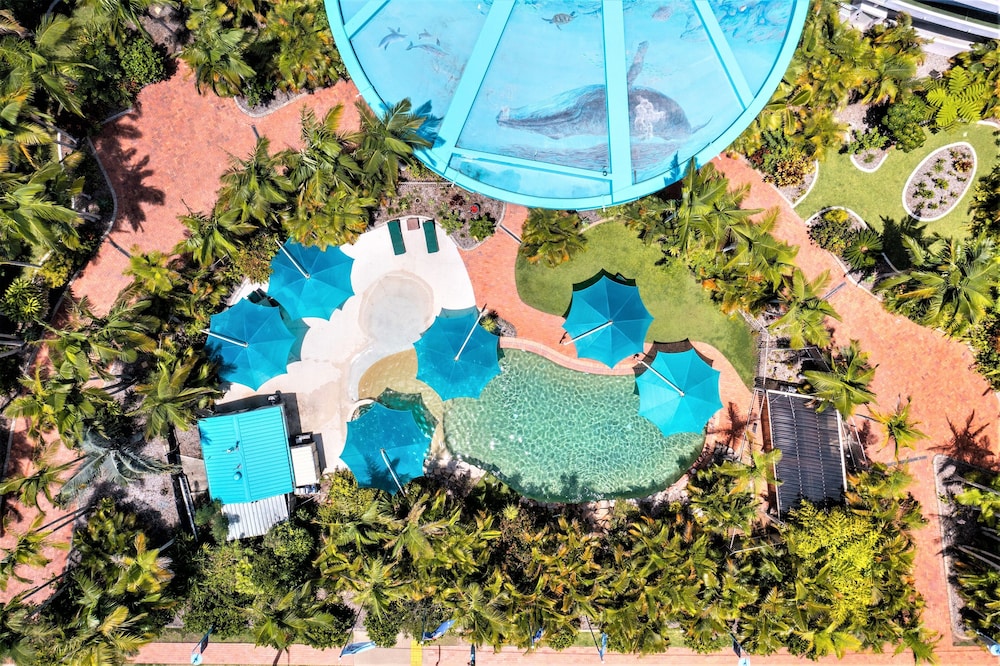 Riviera Resort Hervey Bay 25/50
