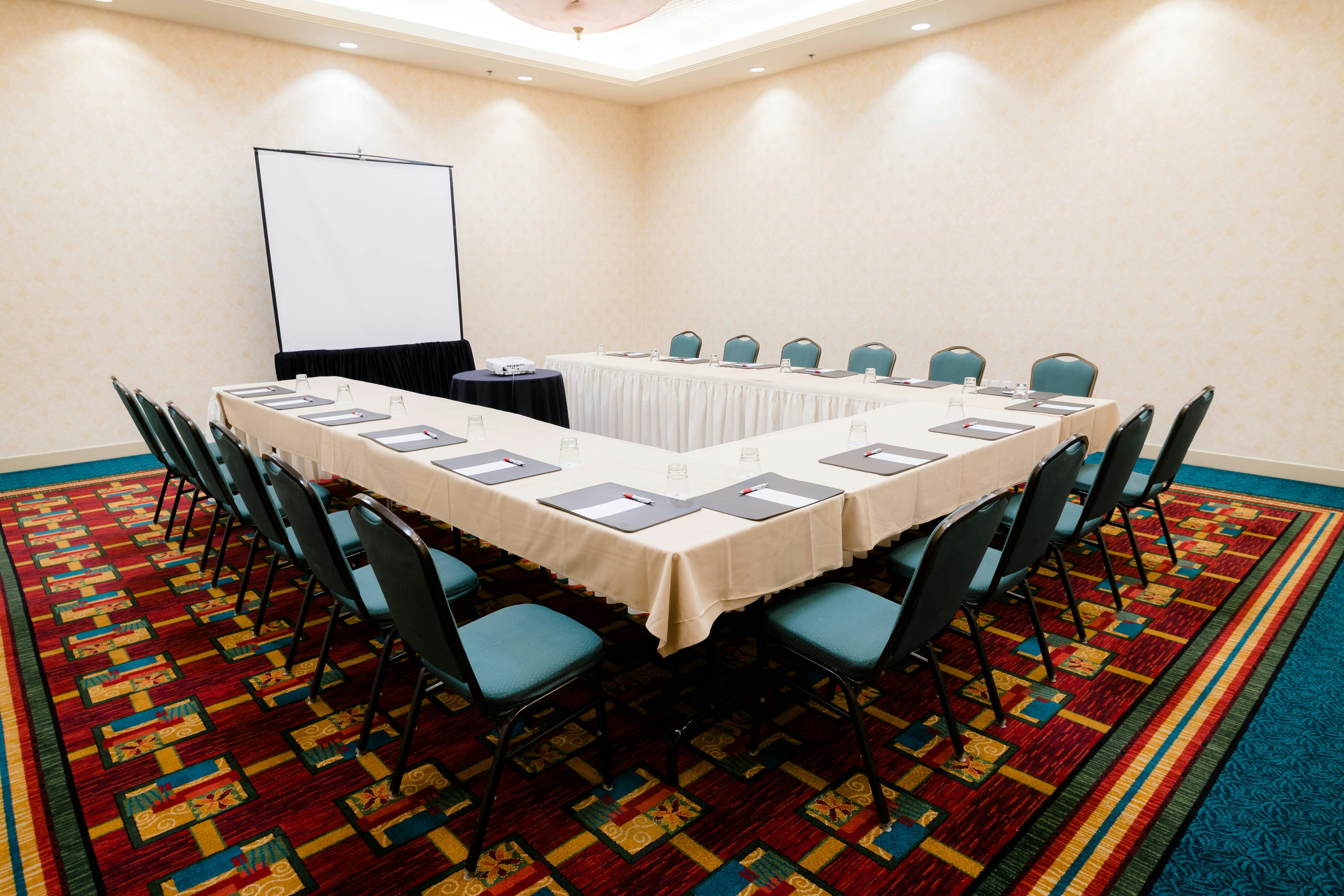Marriott Suites Anaheim 13/15