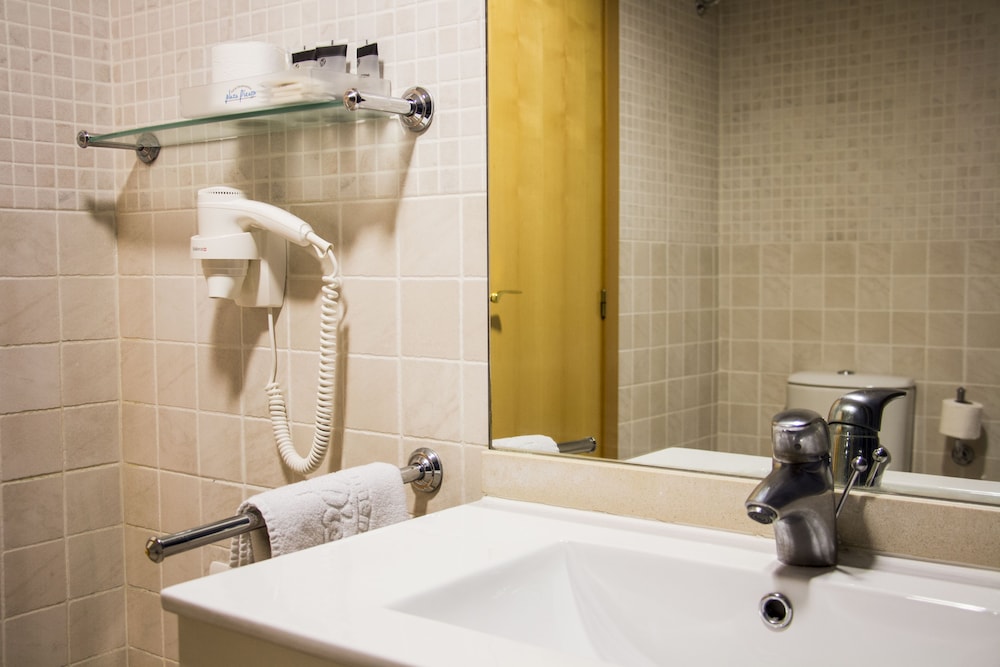 Apartamentos Plaza Picasso 69/71