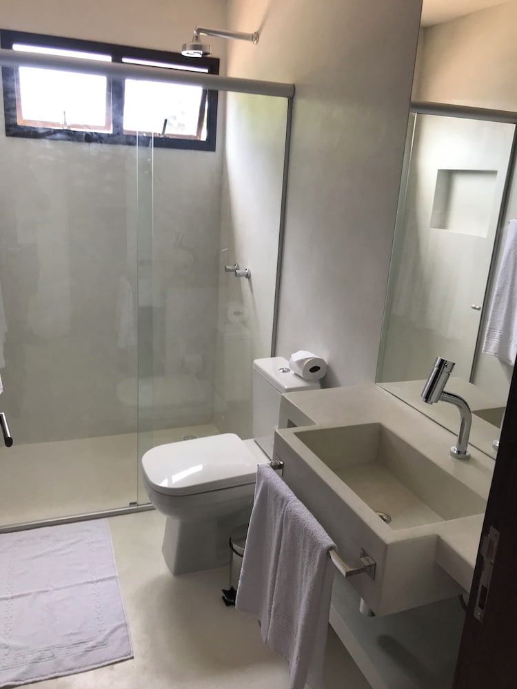 Pousada dos Girassóis 46/50