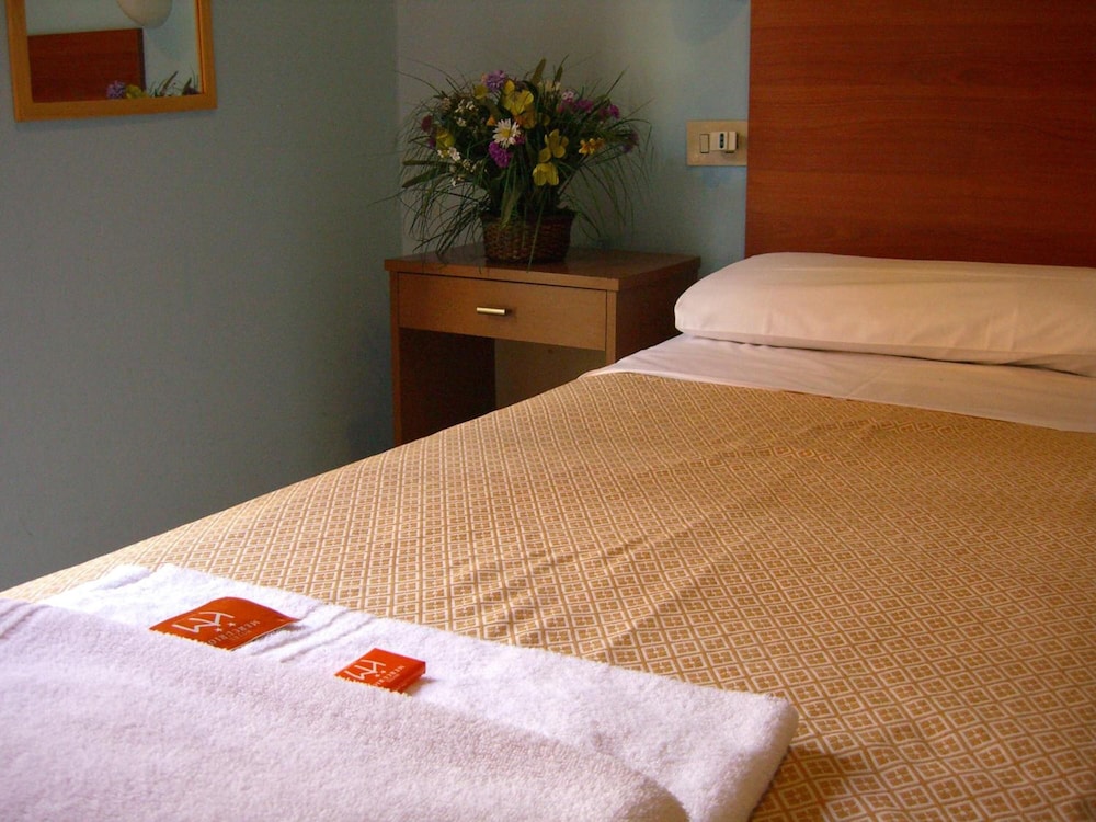 Hotel Mercurio 16/27