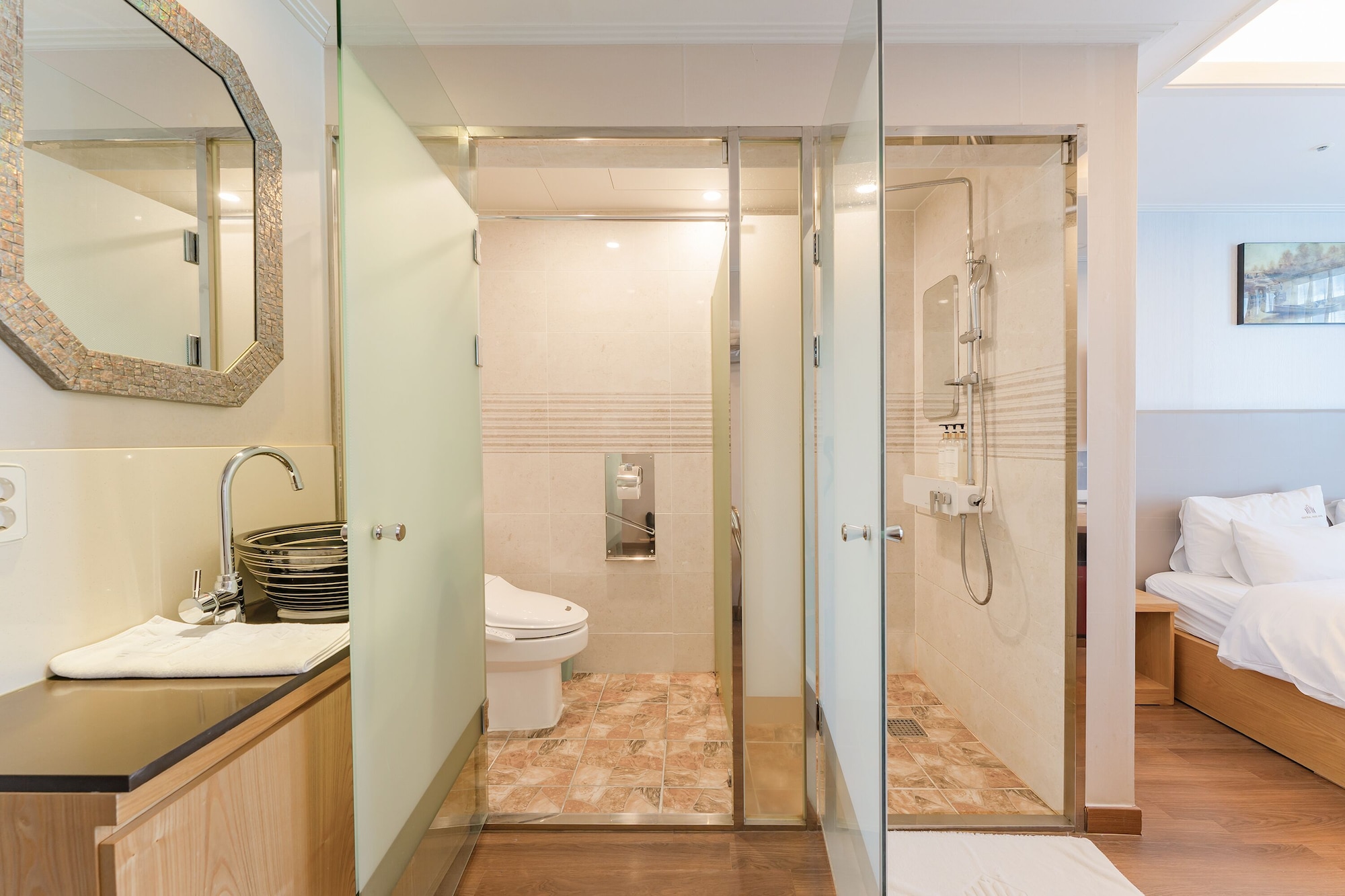 غرفة قياسية بسريرين منفصلين، Central Park Hotel Busan 3/5