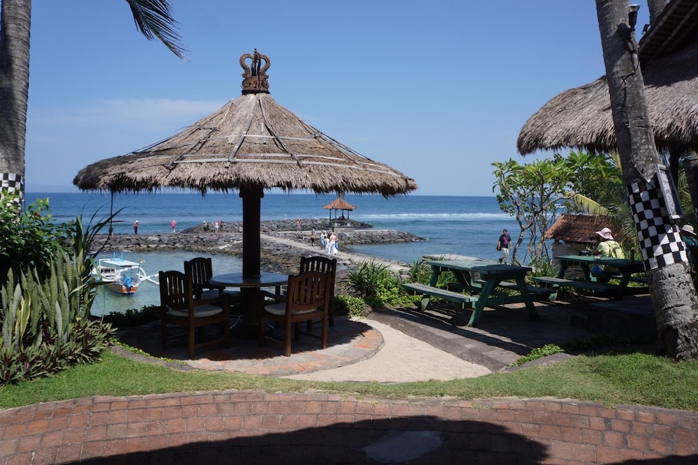 Puri Pandan Restaurant Bungalows 3/62