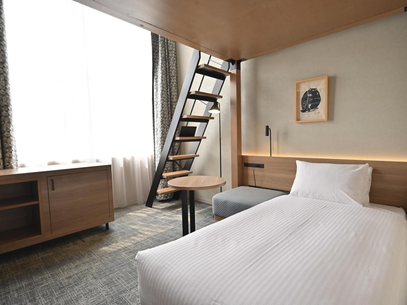 Maisonette, Double Bed