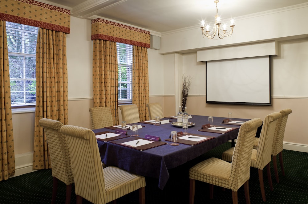 Mercure Salisbury White Hart Hotel 58/71